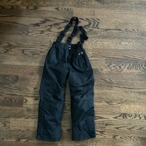 Kids Mountain Warehouse black snow pants 7-8yrs